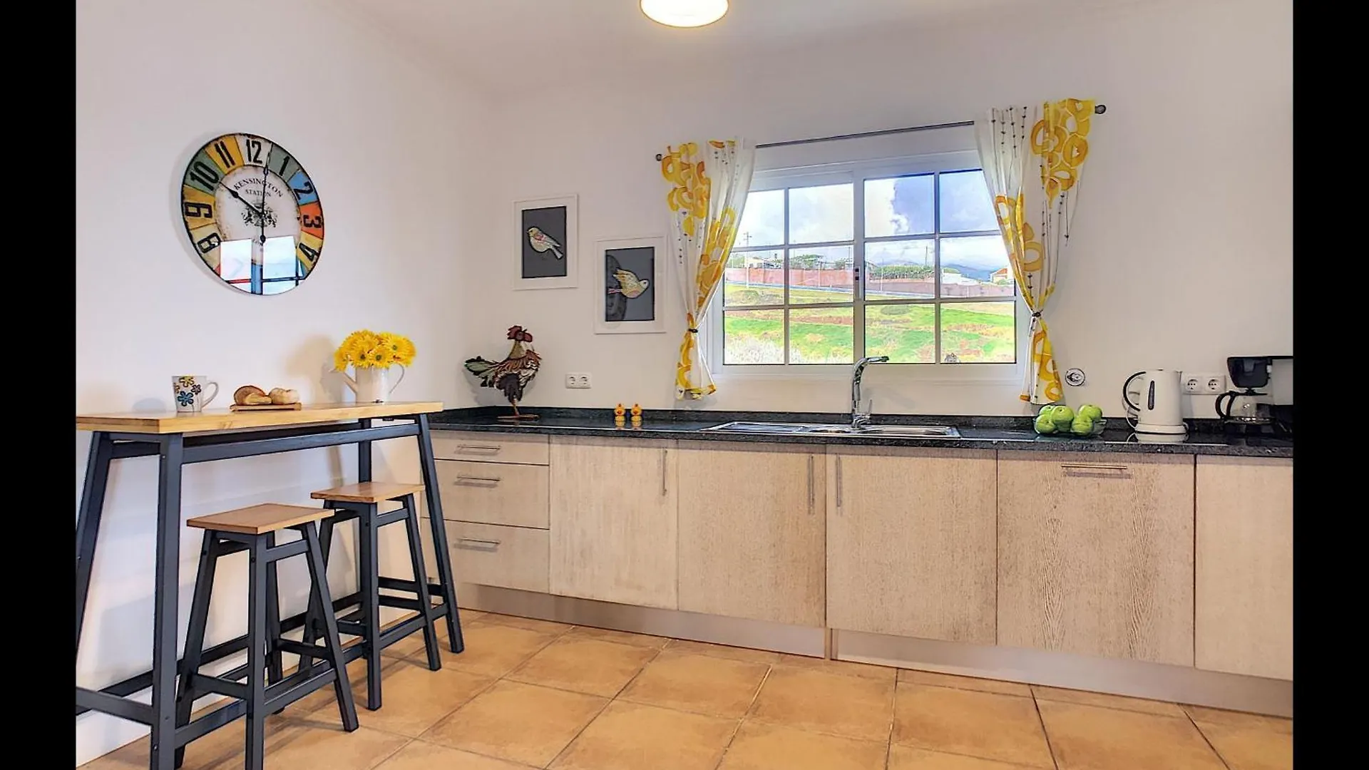 Casa Eleanor By Lovelystay Calheta  Portugal